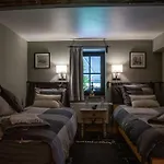 Riverside Villa *